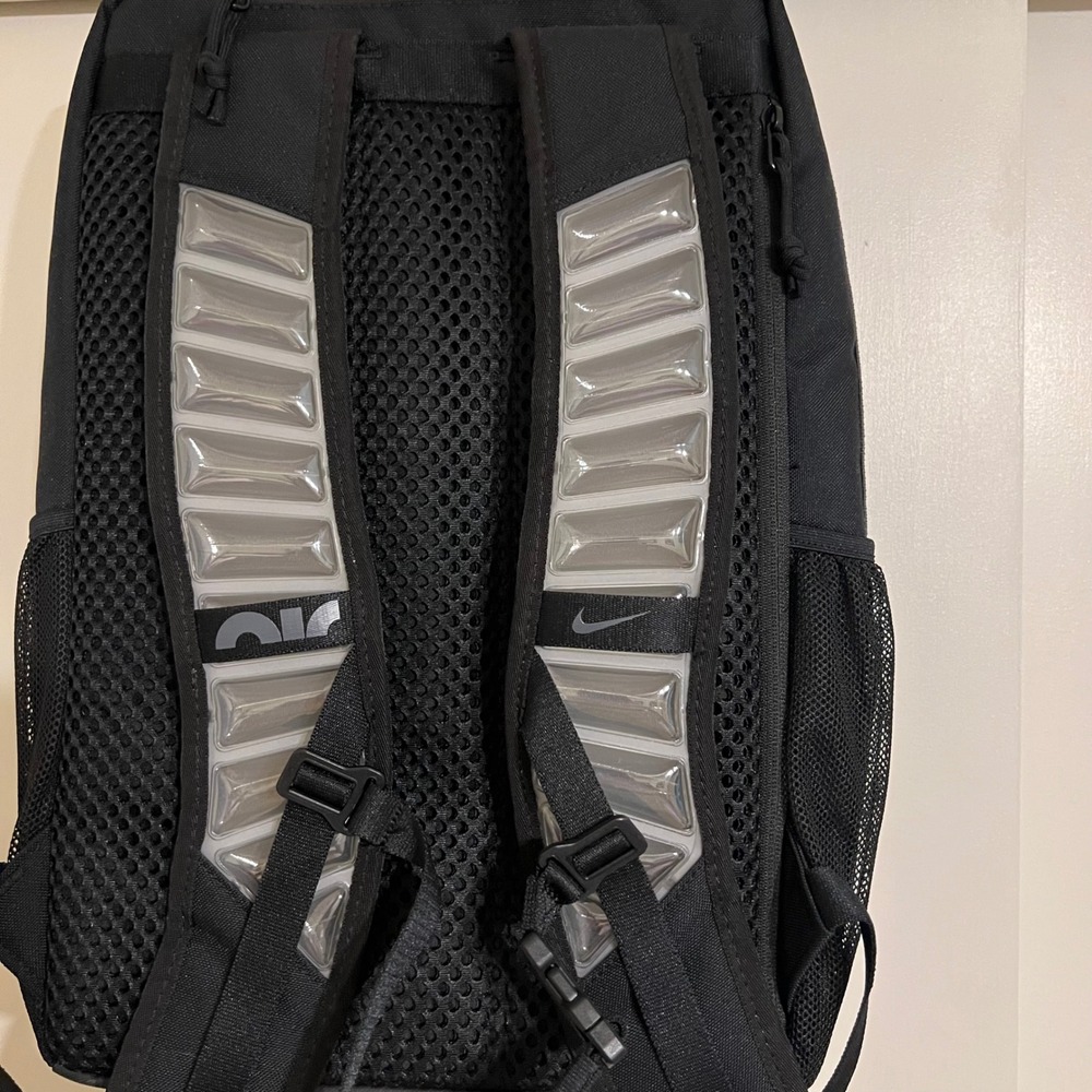 Nike Utility Speed Training Arkansas Razorbacks Backpack Black Max Air - Picture 6 of 16
